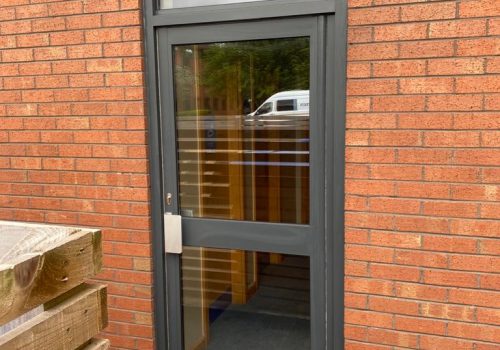 Aluminium Swing Door
