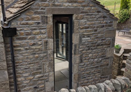 AluminiumLargeWindow